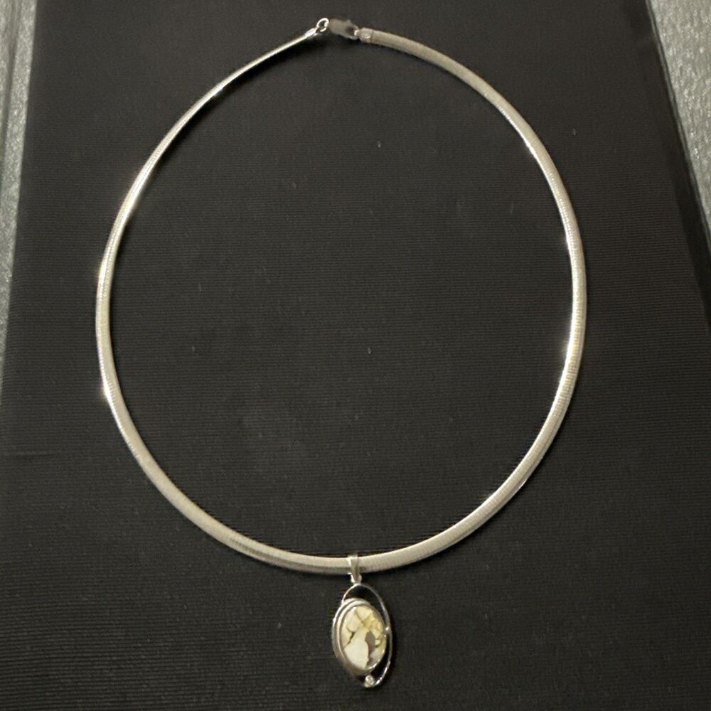 New Gold in Quartz 14k White Gold Pendant & Reversible 925 Silver Omega Necklace